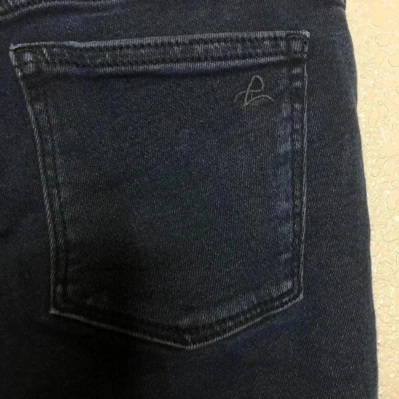DL1961 Mara Straight Ankle Jeans size 27 Raw Hem - Picture 3 of 9
